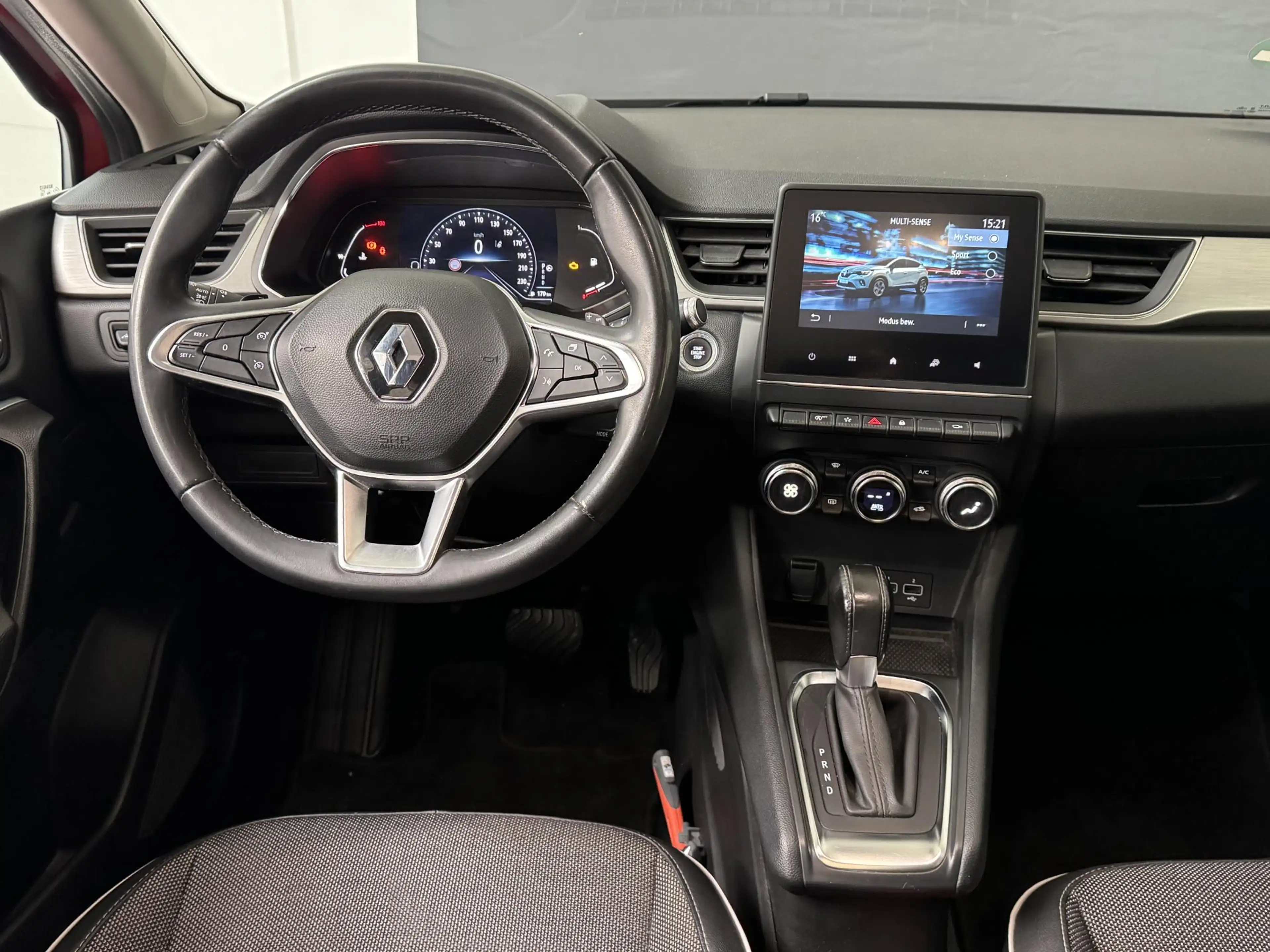 Renault Captur 1.3 TCe 140 Intens | Automaat | Trekhaak | All-sea — photo 10