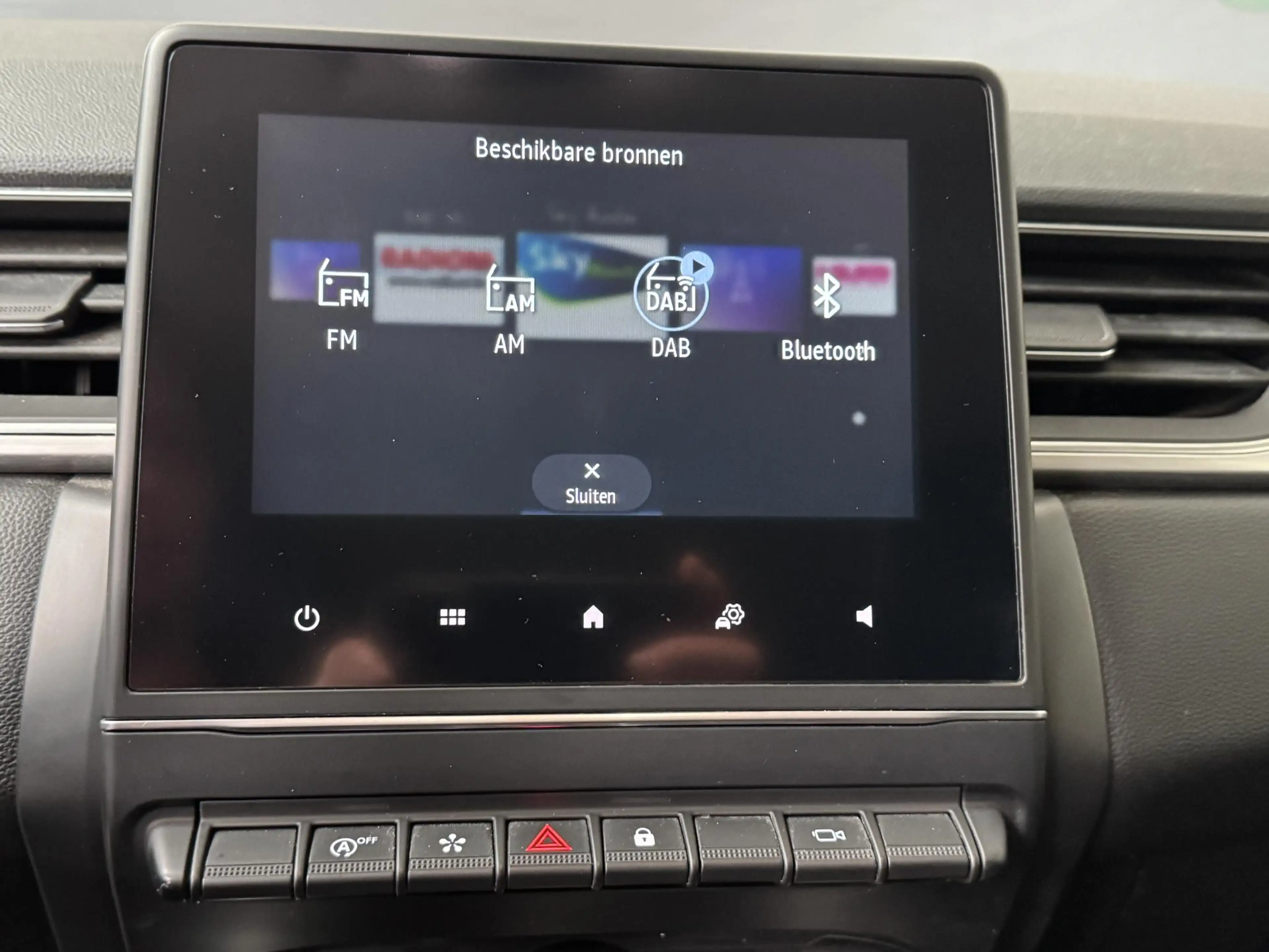 Renault Captur 1.3 TCe 140 Intens | Automaat | Trekhaak | All-sea — photo 14