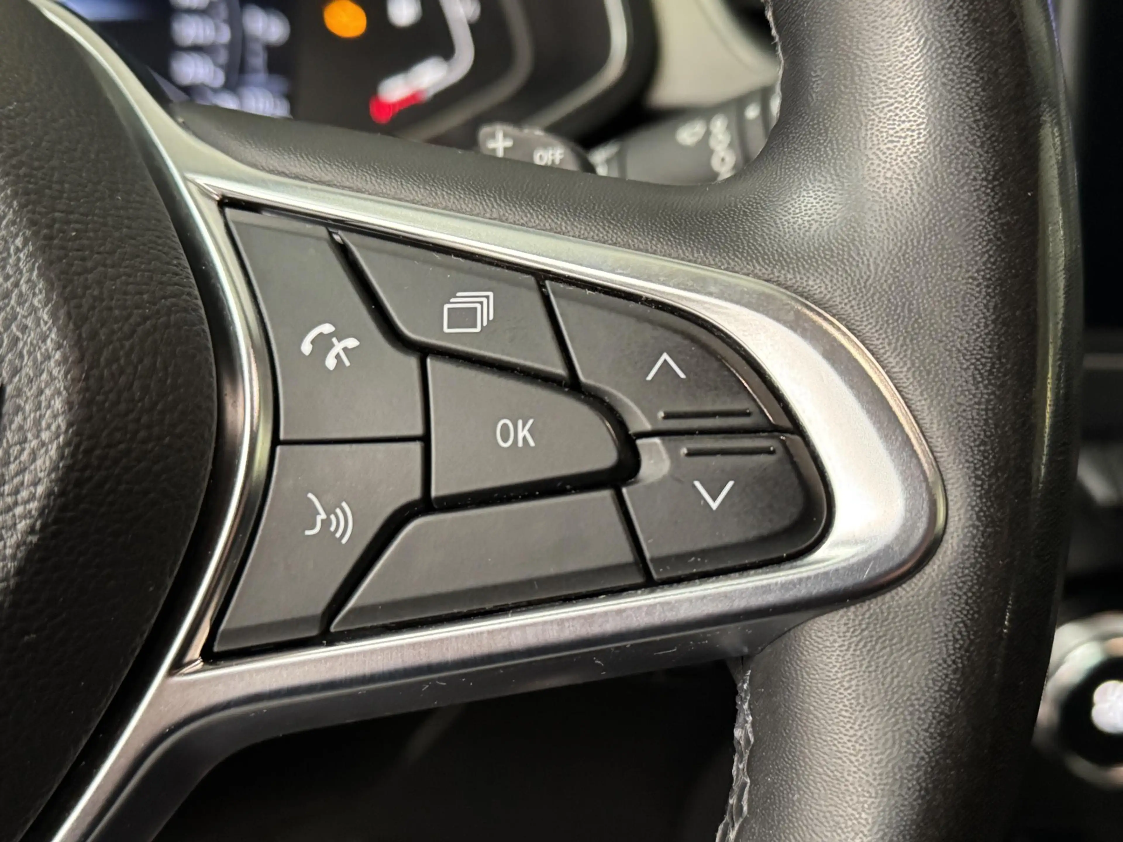 Renault Captur 1.3 TCe 140 Intens | Automaat | Trekhaak | All-sea — photo 24