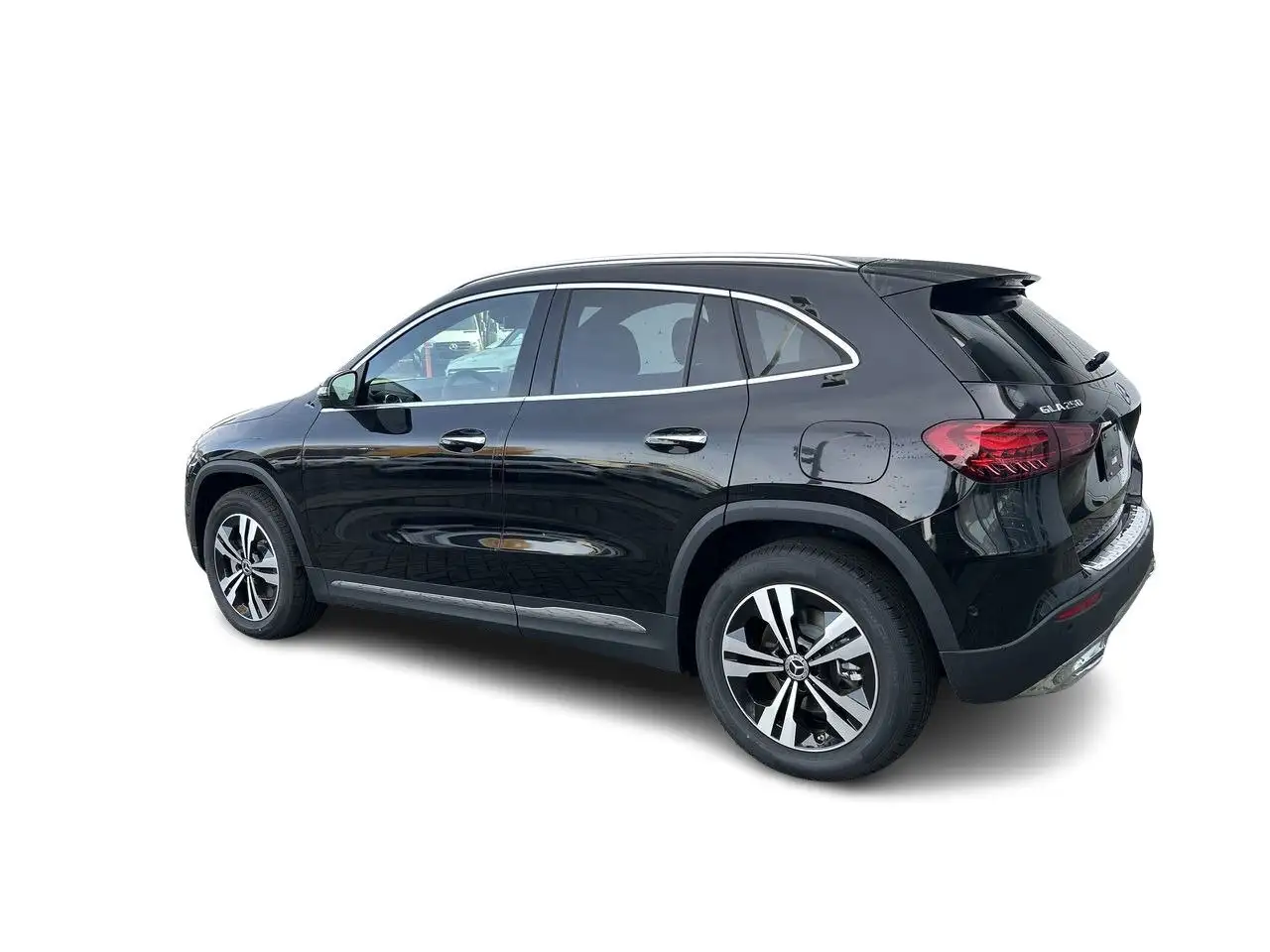 Mercedes-Benz GLA снимка Mercedes-Benz GLA