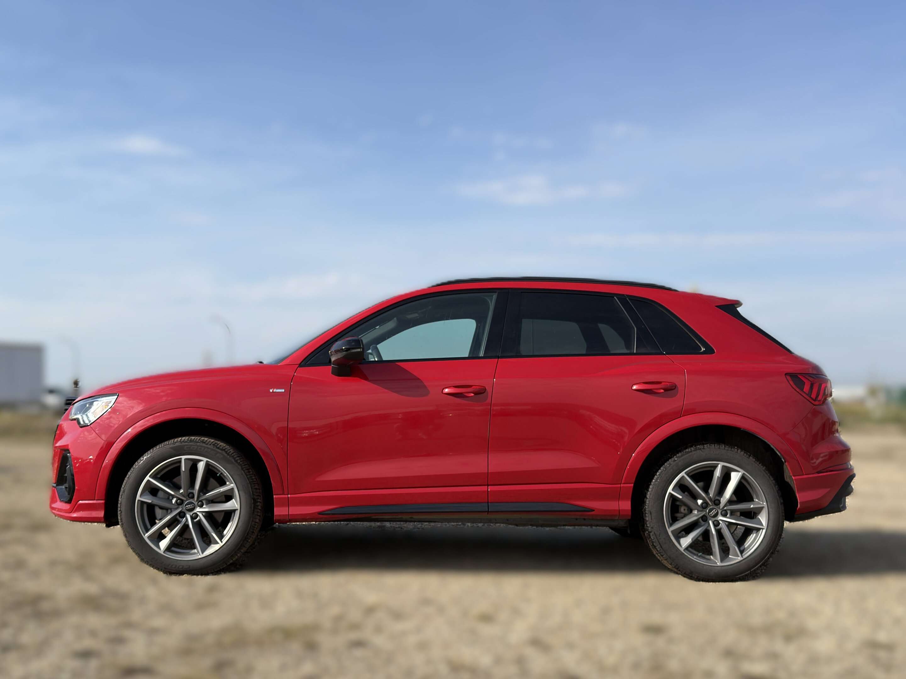 2024 Audi Q3 Komfort — снимка 1
