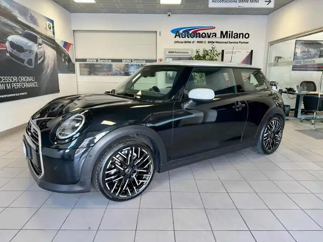 MINI Cooper C Cooper C Favoured