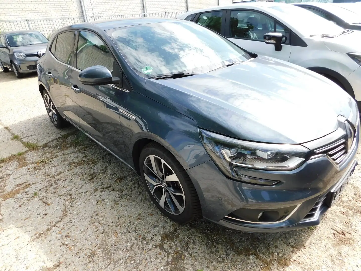 Renault Megane IV 1.2 TCe 130 Energy BOSE-Edition Grey - 2
