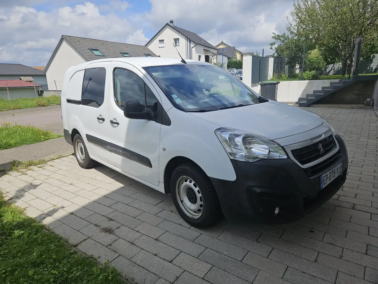 Peugeot Partner Tepee 1.6 BlueHDi 100ch BVM5 Style - 1