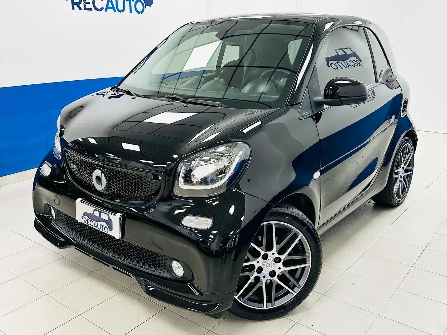 smart brabus Fortwo III 0.9 t Brabus Xclusive 109cv Czarny - 1