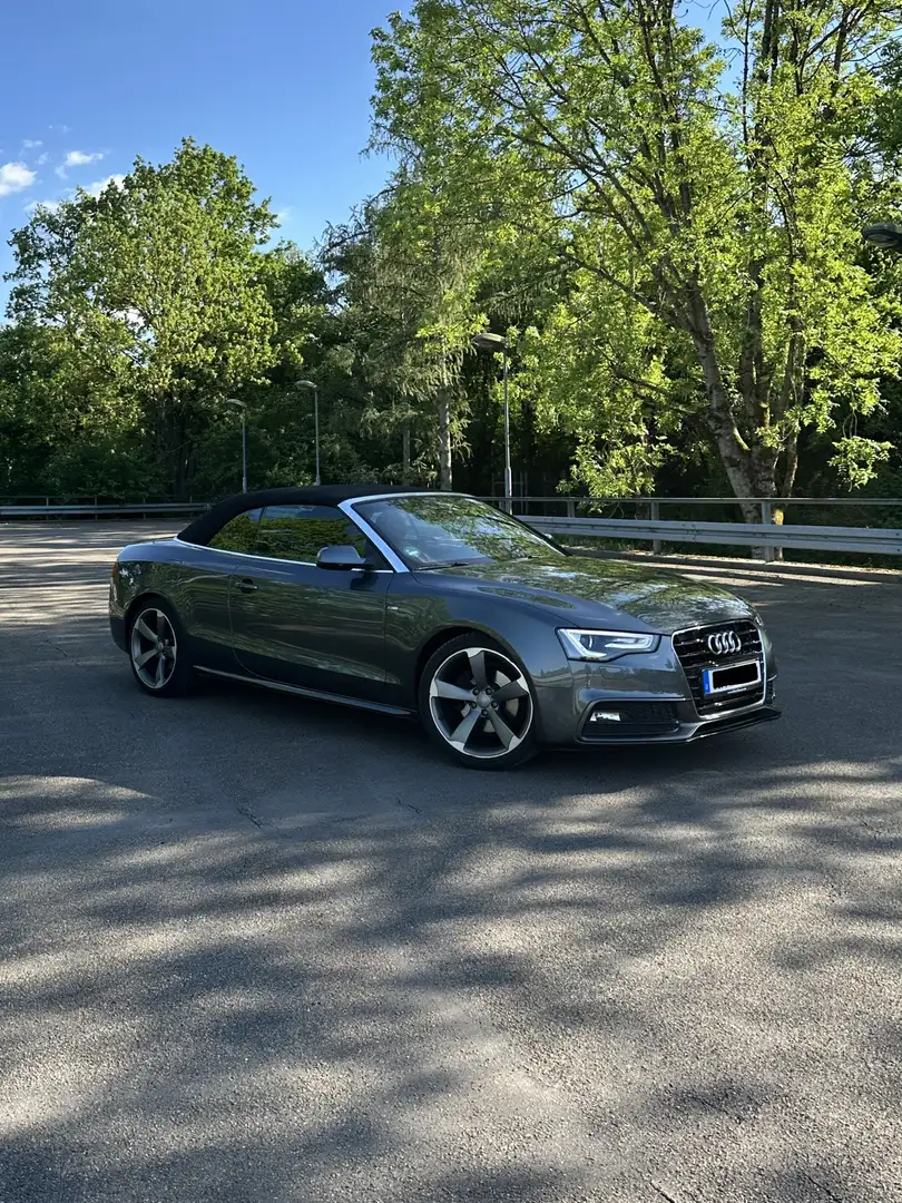 Audi A5 3x S-Line / 2.Hand / (TÜV+Reifen+Service) NEU Grau - 1