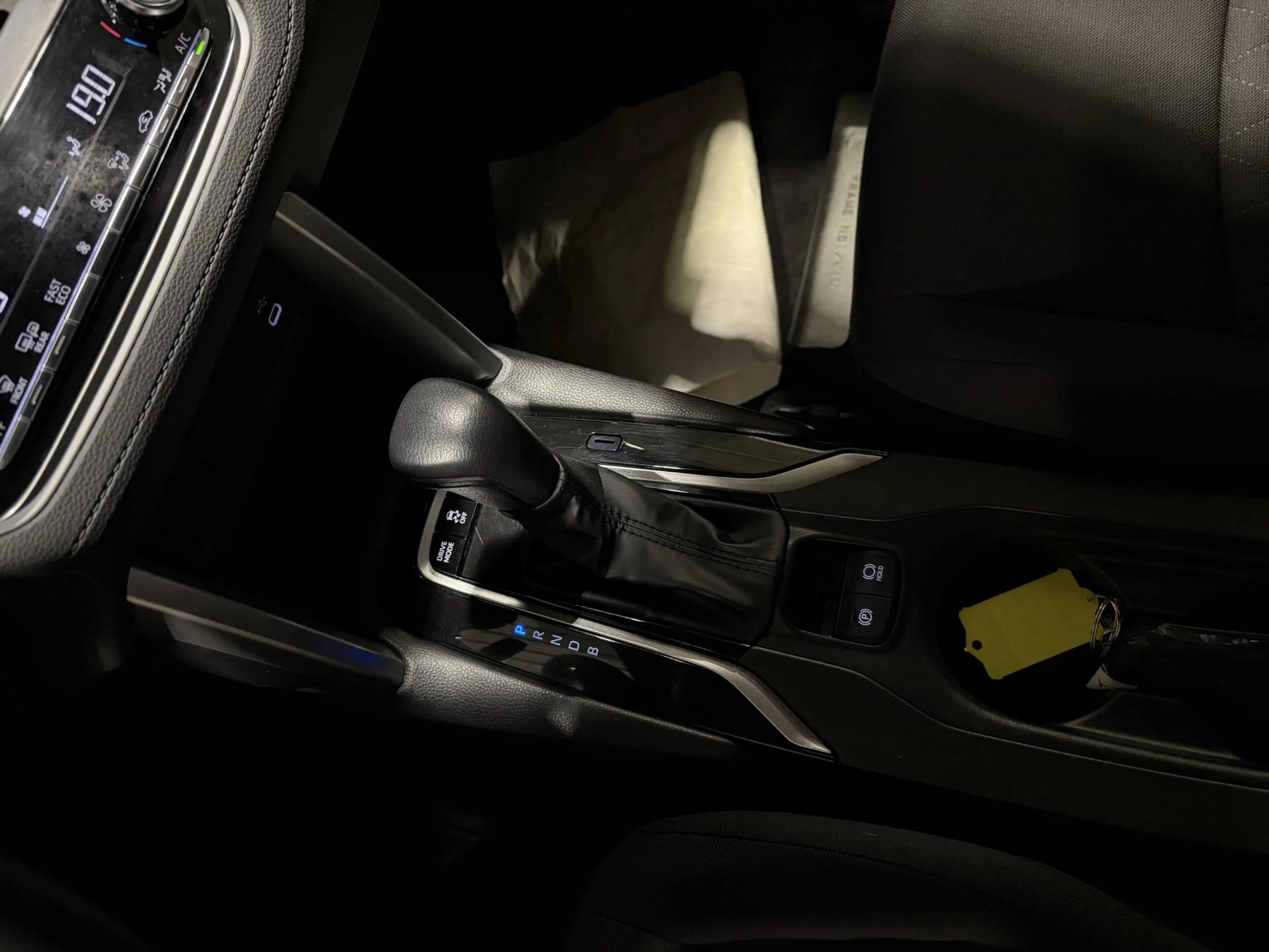 Toyota Corolla Cross Hybrid 140 Active Orgineel Nederlandse Auto, BTW A — photo 13