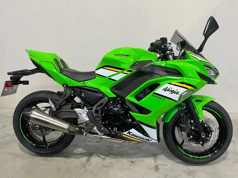 Kawasaki Ninja 650 - foto 2