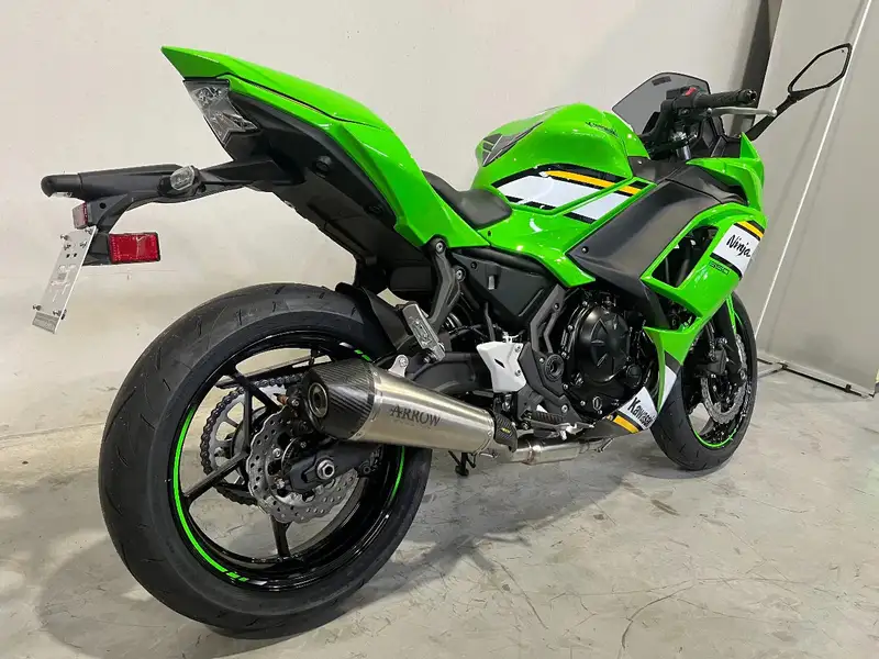 Kawasaki Ninja 650 - foto 3