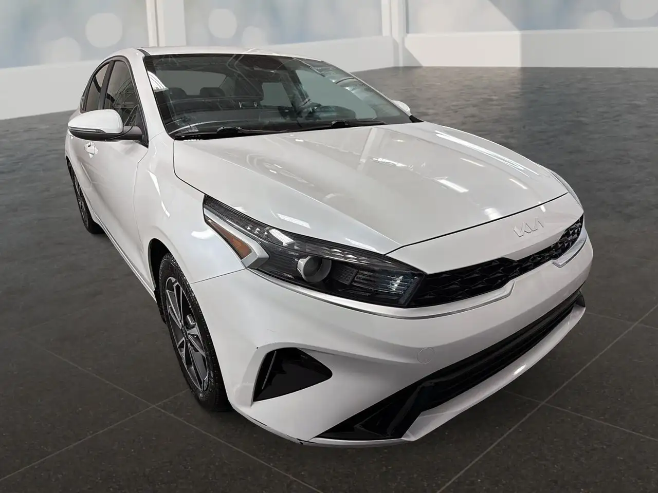 Kia Forte снимка Kia Forte