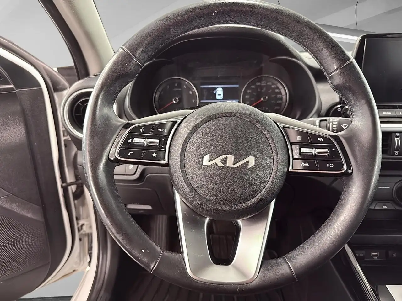 Kia Forte снимка Kia Forte