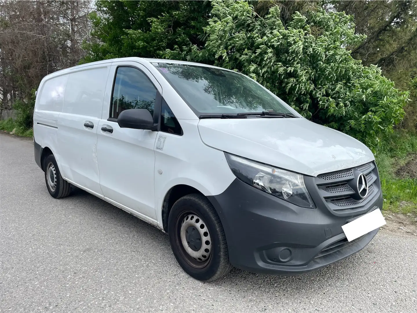Mercedes-Benz Vito Transporter / Kastenwagen 114 CDI Weiß - 1