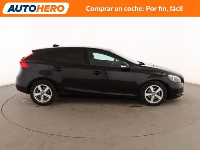Volvo V40 view 7