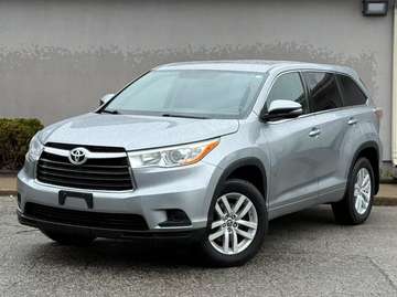 7 Seats| Back Up Camera|Low Mileage| Bluetooth|