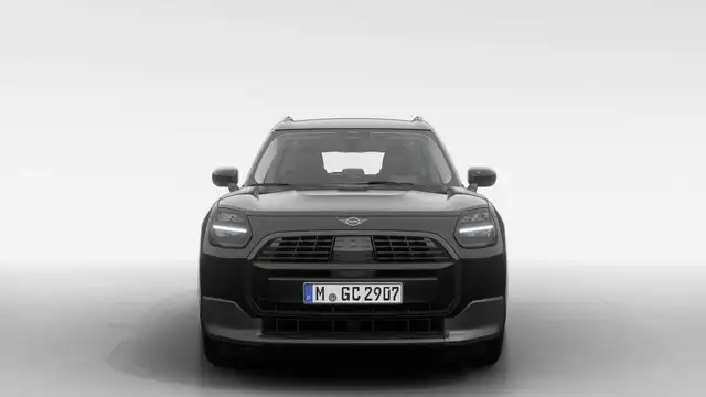 Mini Countryman view 2