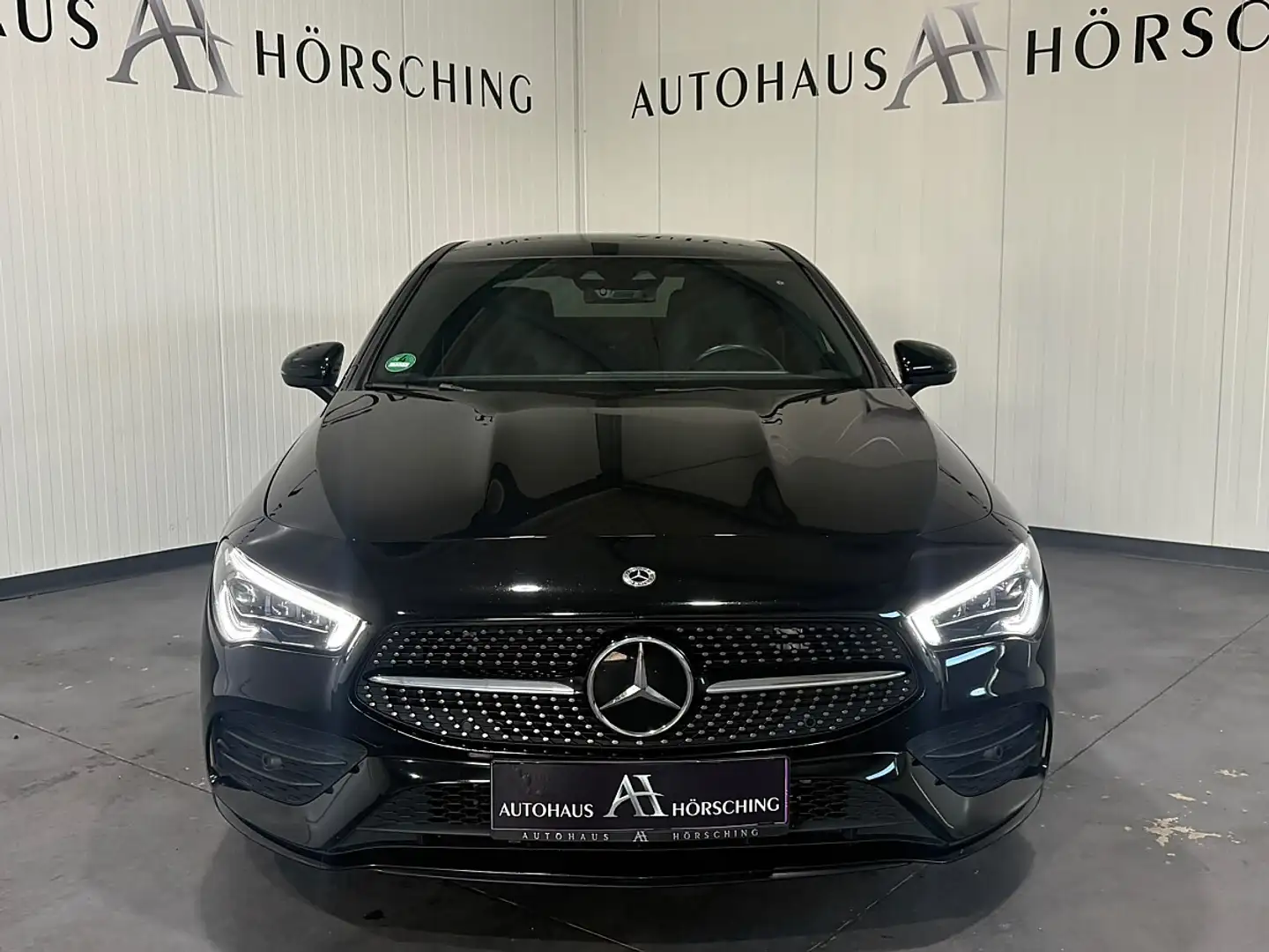 Mercedes-Benz CLA 220 d 4MATIC Aut. Schwarz - 2