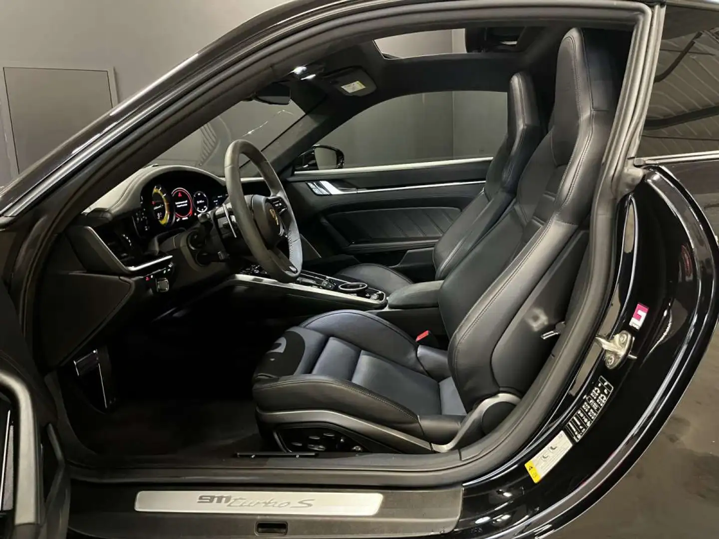 Porsche 992 911/992 TURBO S/360/SCHIEBED/21/AKRAPOVIC AUSP Noir - 2