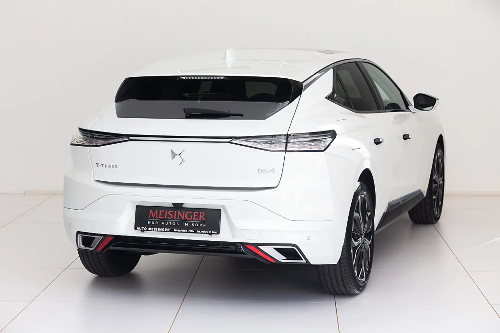 DS Automobiles DS 4 E-Tense 225 PHEV Opera Weiß - 2