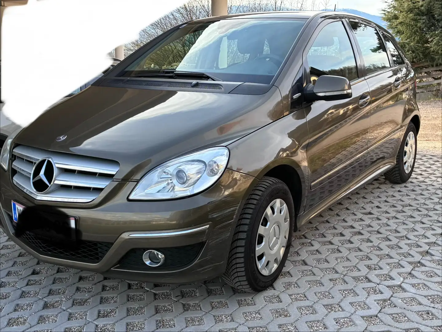 Mercedes-Benz B 150 B 150 BlueEfficiency Braun - 1