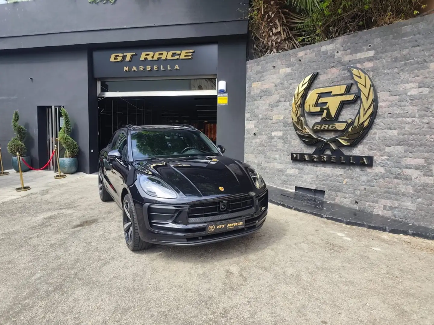 Porsche Macan Aut. Negro - 1
