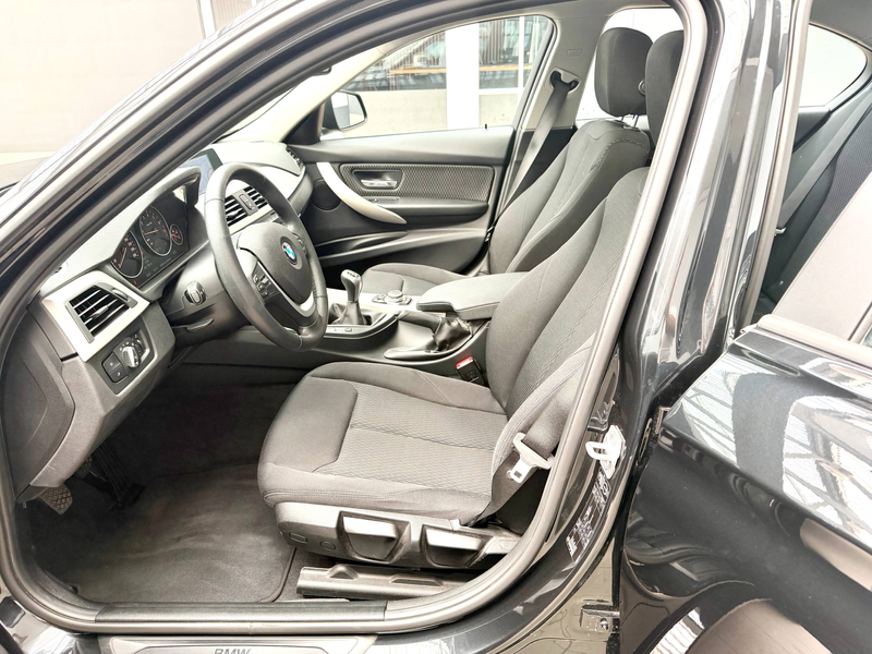BMW 316 i Berline " 62.000 Km" Carnet Euro 6b  "GPS - CLIM - TOE- JA" — photo 9