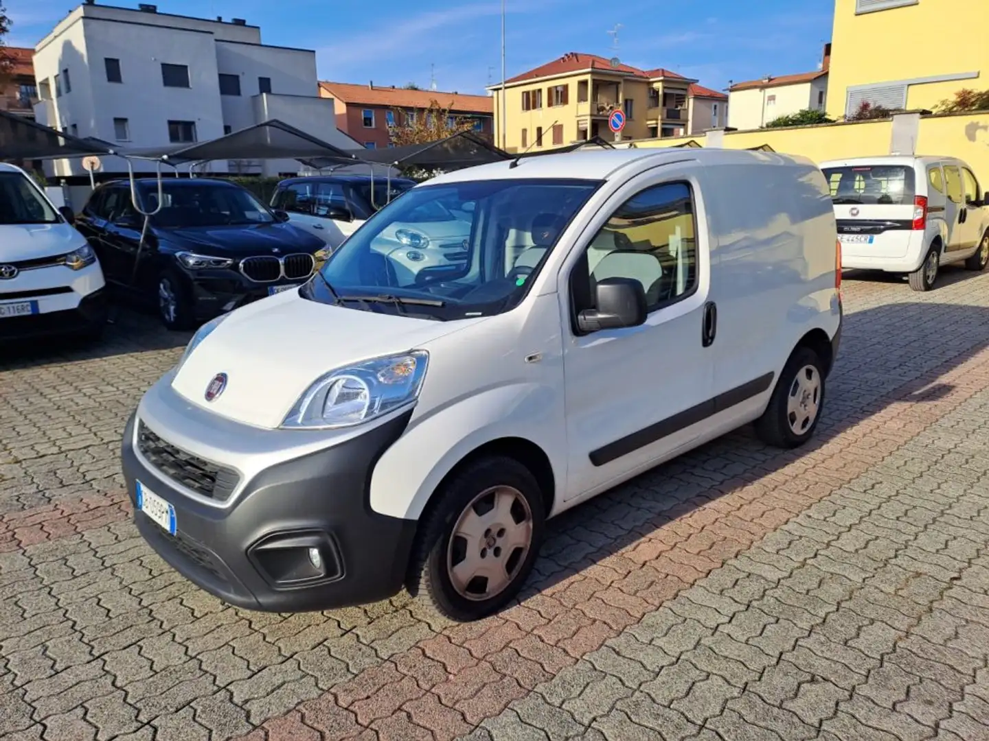 Fiat Fiorino 1.3 MJT 95CV Cargo SX Blanc - 1