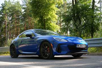 2.4i Sport