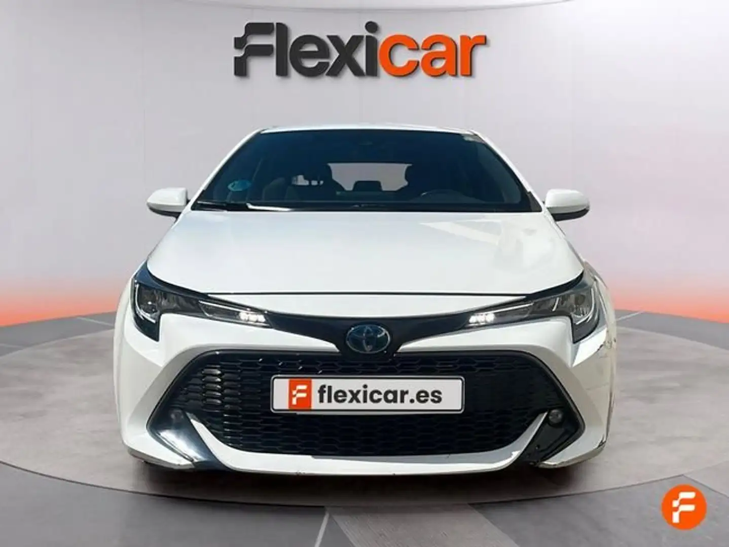 Toyota Corolla 125H Active Tech Blanc - 2