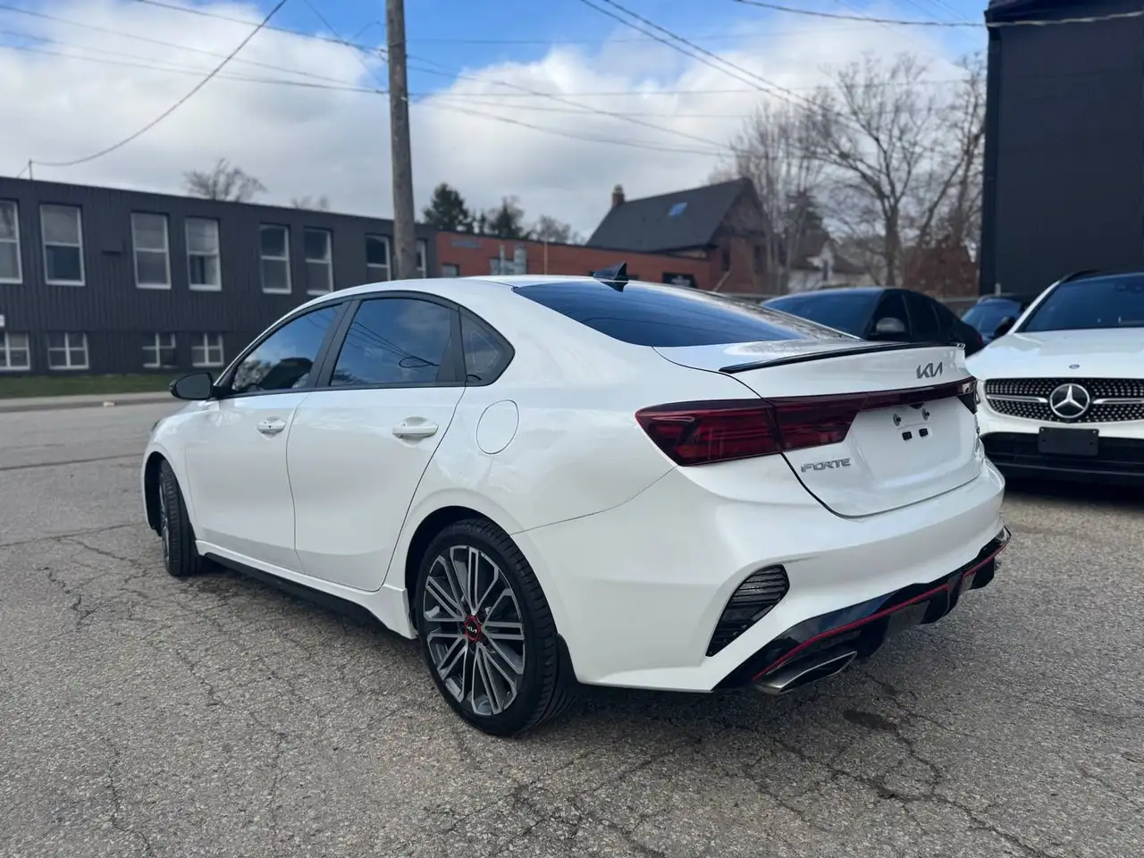 Kia Forte снимка Kia Forte