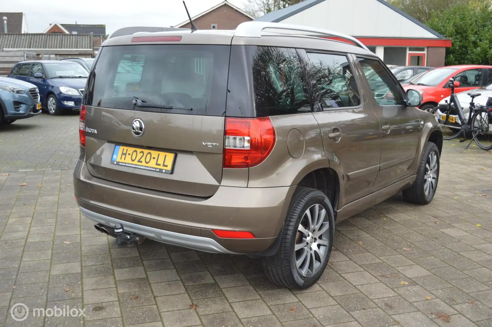 Skoda Yeti 1.4 TSI 125pk Ambition AUTOMAAT | A-Camera Brun - 2