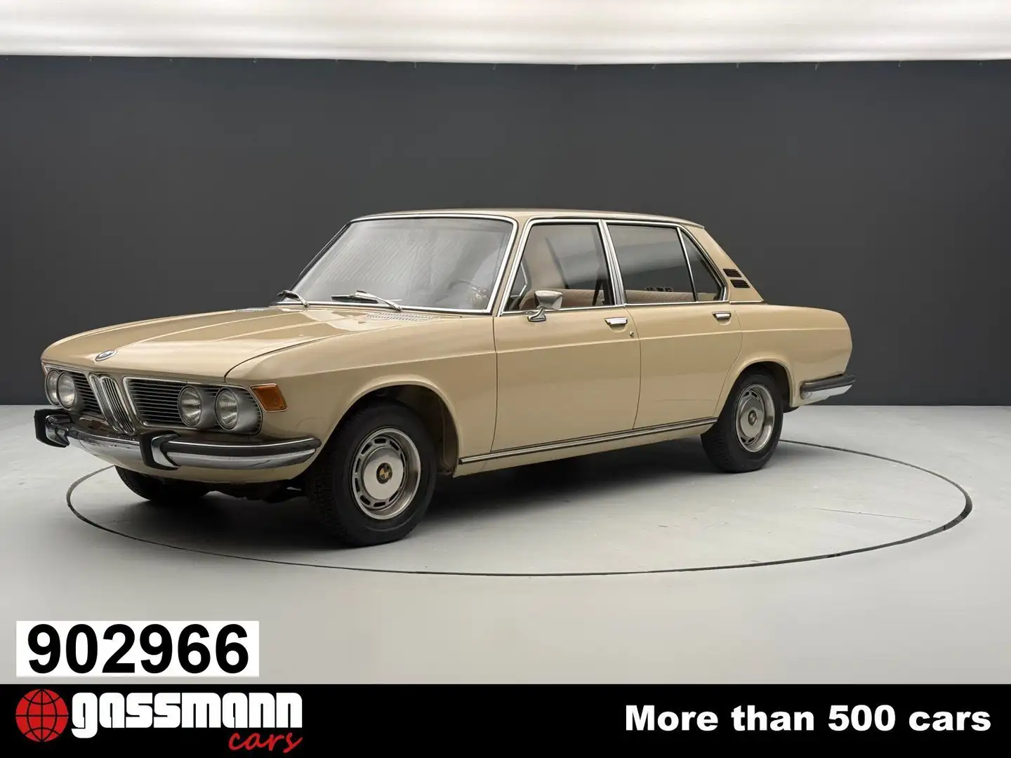 BMW Sonstige 2500 E3 Limousine  1. Generation Beige - 1