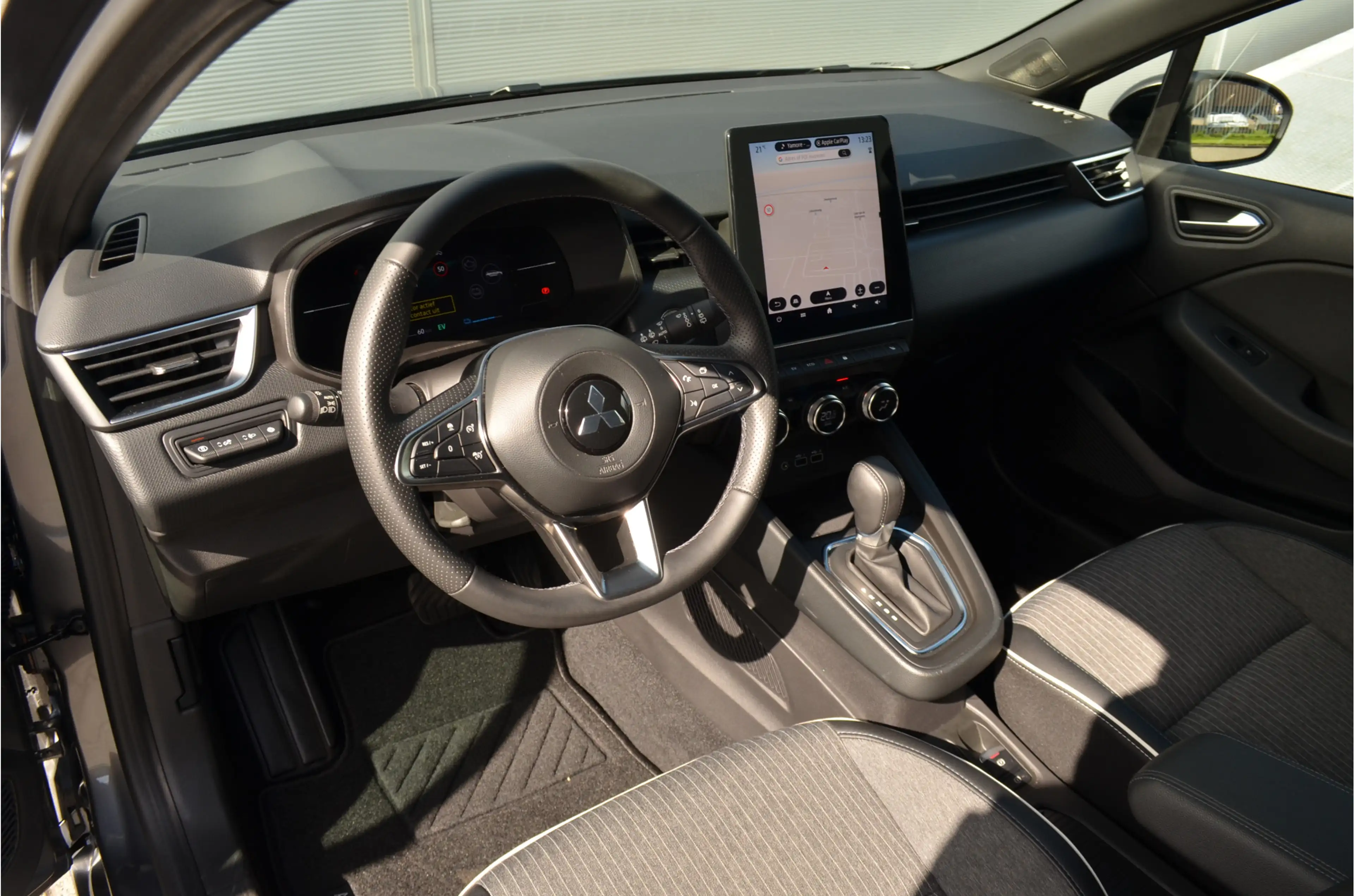 Mitsubishi Colt HEV 1.6 A/T FIRST EDITION | FULL HYBRID | ADAPTIEF — photo 2
