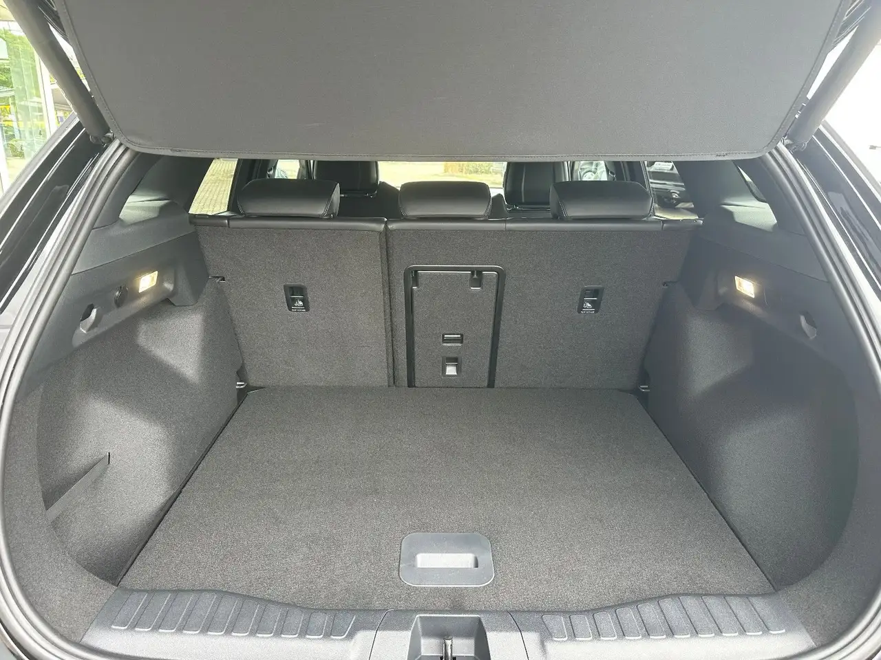 Ford Explorer Premium RWD Wärmepumpe HEAD-UP, миниатюра 6