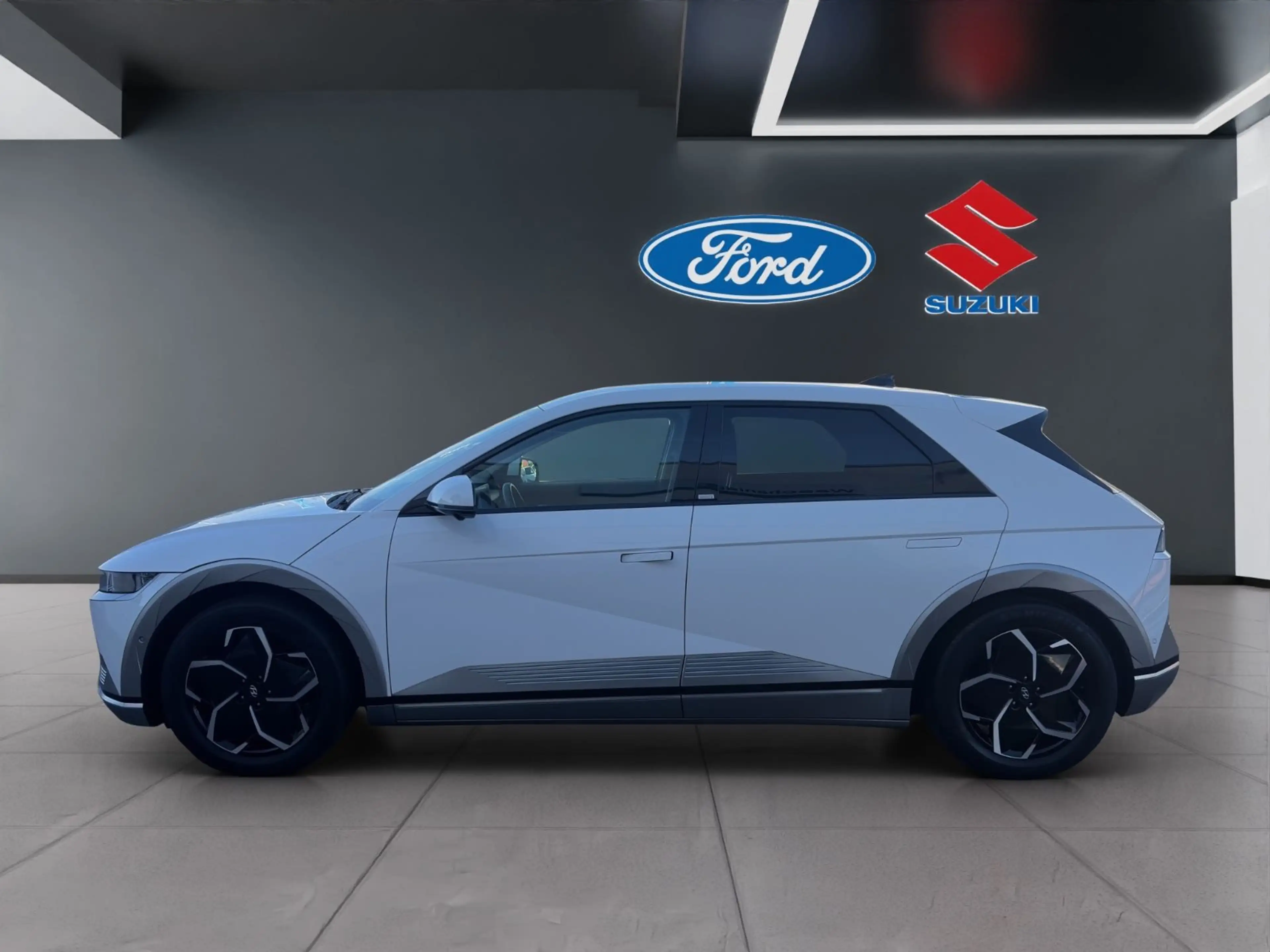 Hyundai IONIQ 5 Uniq 4WD*RelaxP*AHK*Memory*Leder*72,6kwh — photo 10