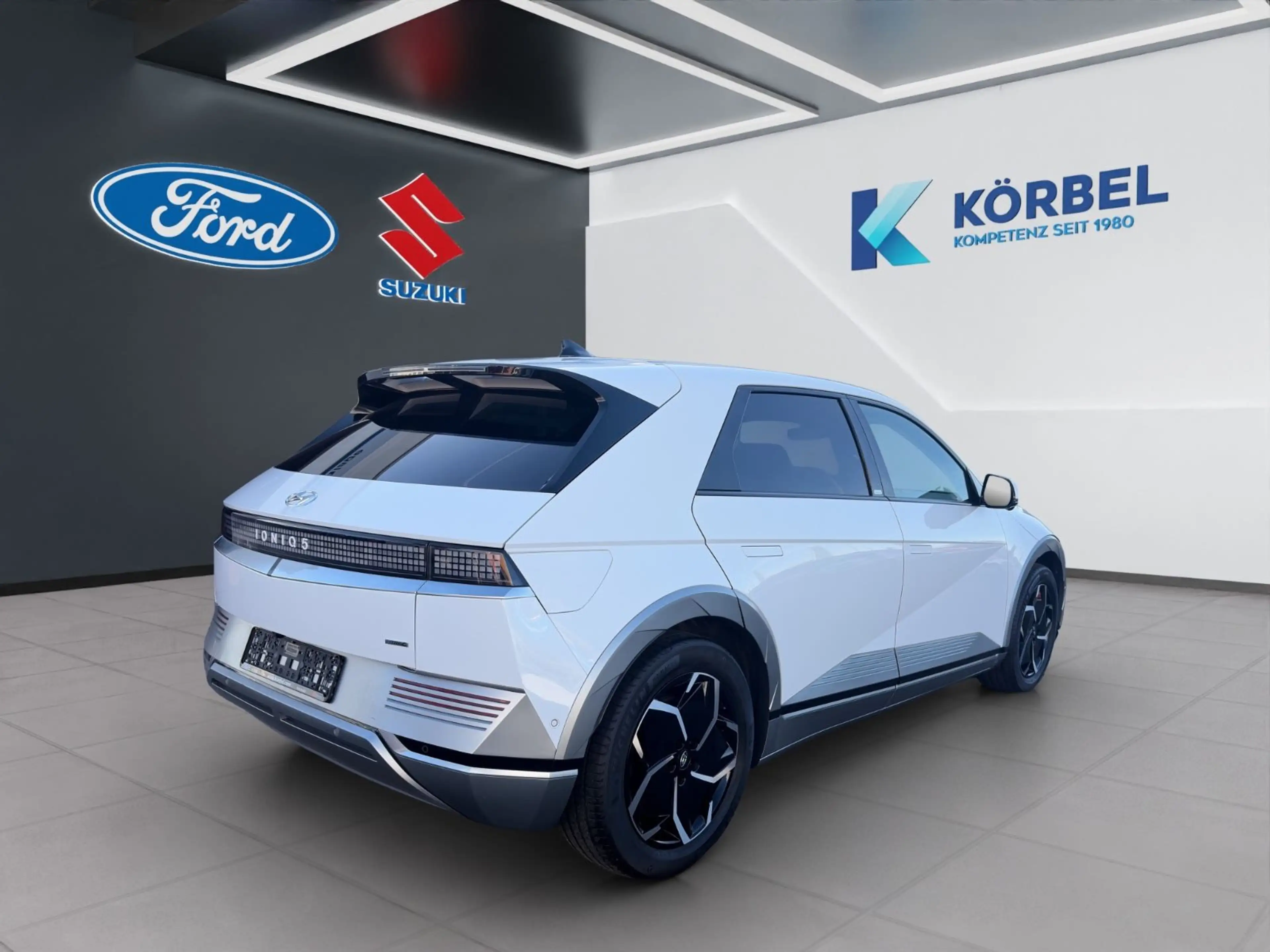 Hyundai IONIQ 5 Uniq 4WD*RelaxP*AHK*Memory*Leder*72,6kwh — photo 7