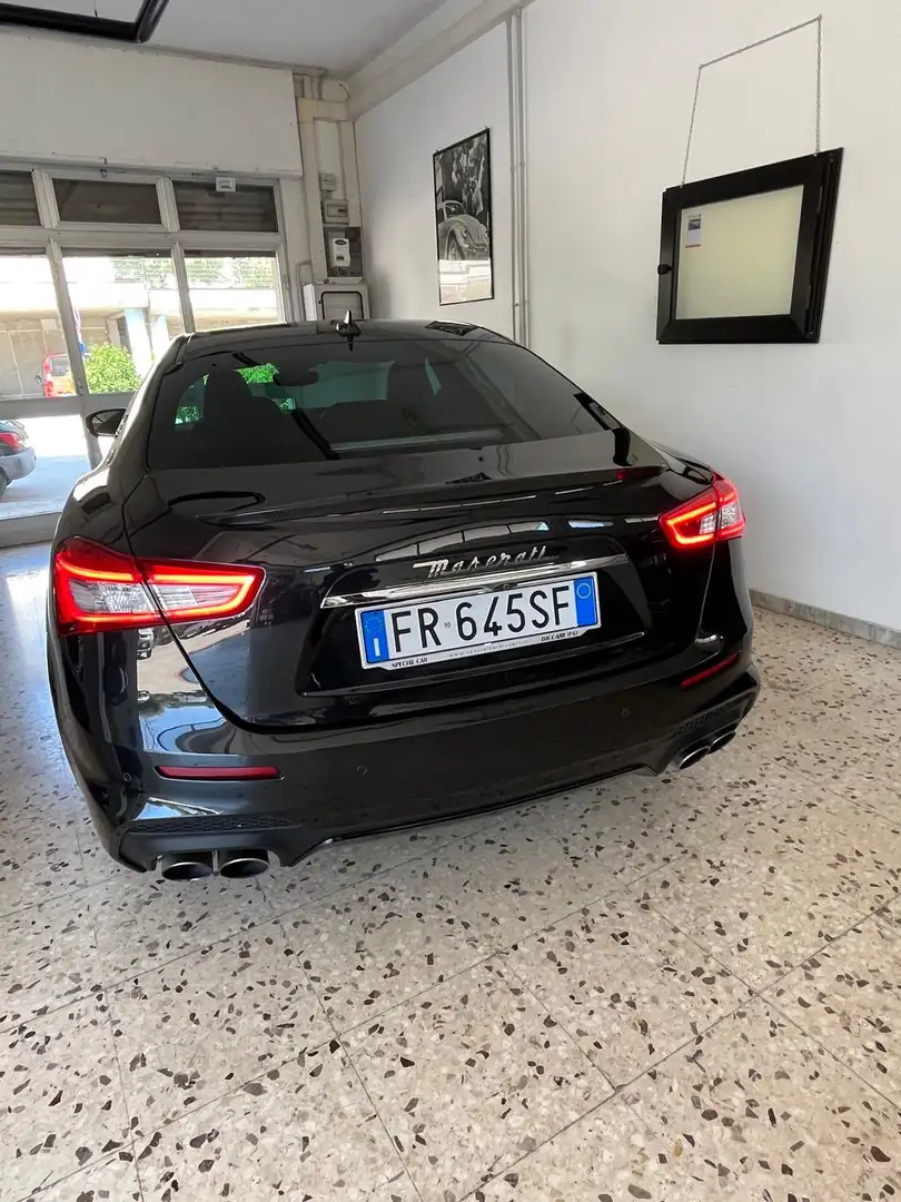 Maserati Ghibli 3.0 V6 bt Gransport Nerissimo 430cv auto my18 - 2