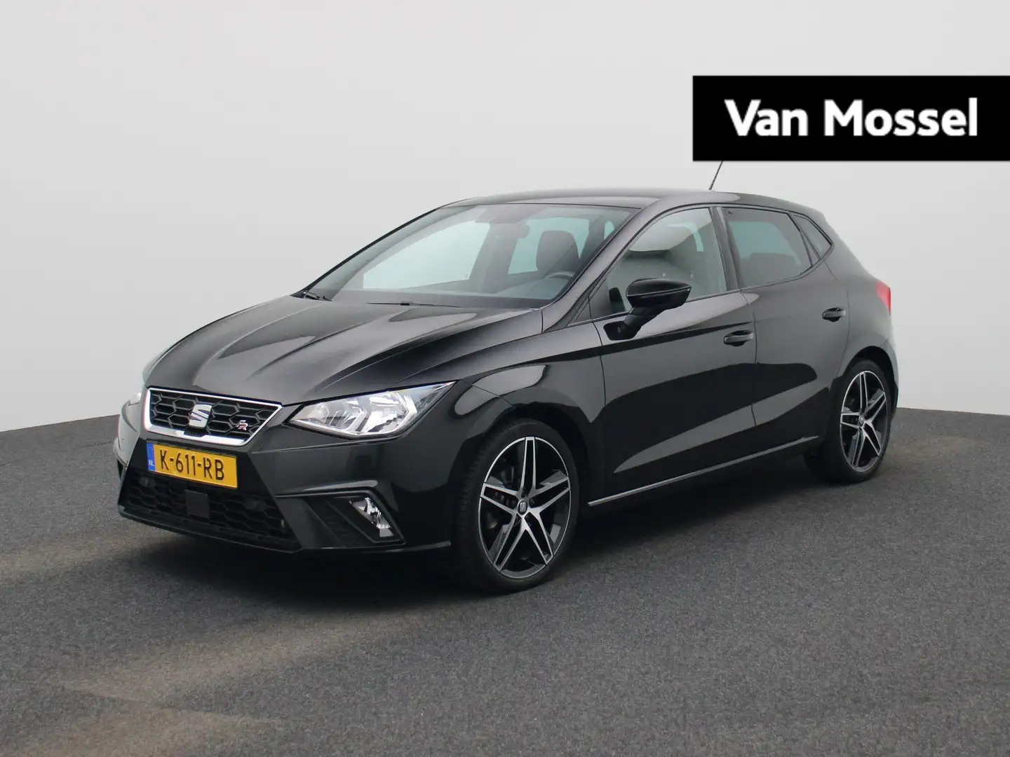 SEAT Ibiza 1.0 TSI FR Business Intense | 18" LMV | Camera | P Zwart - 1