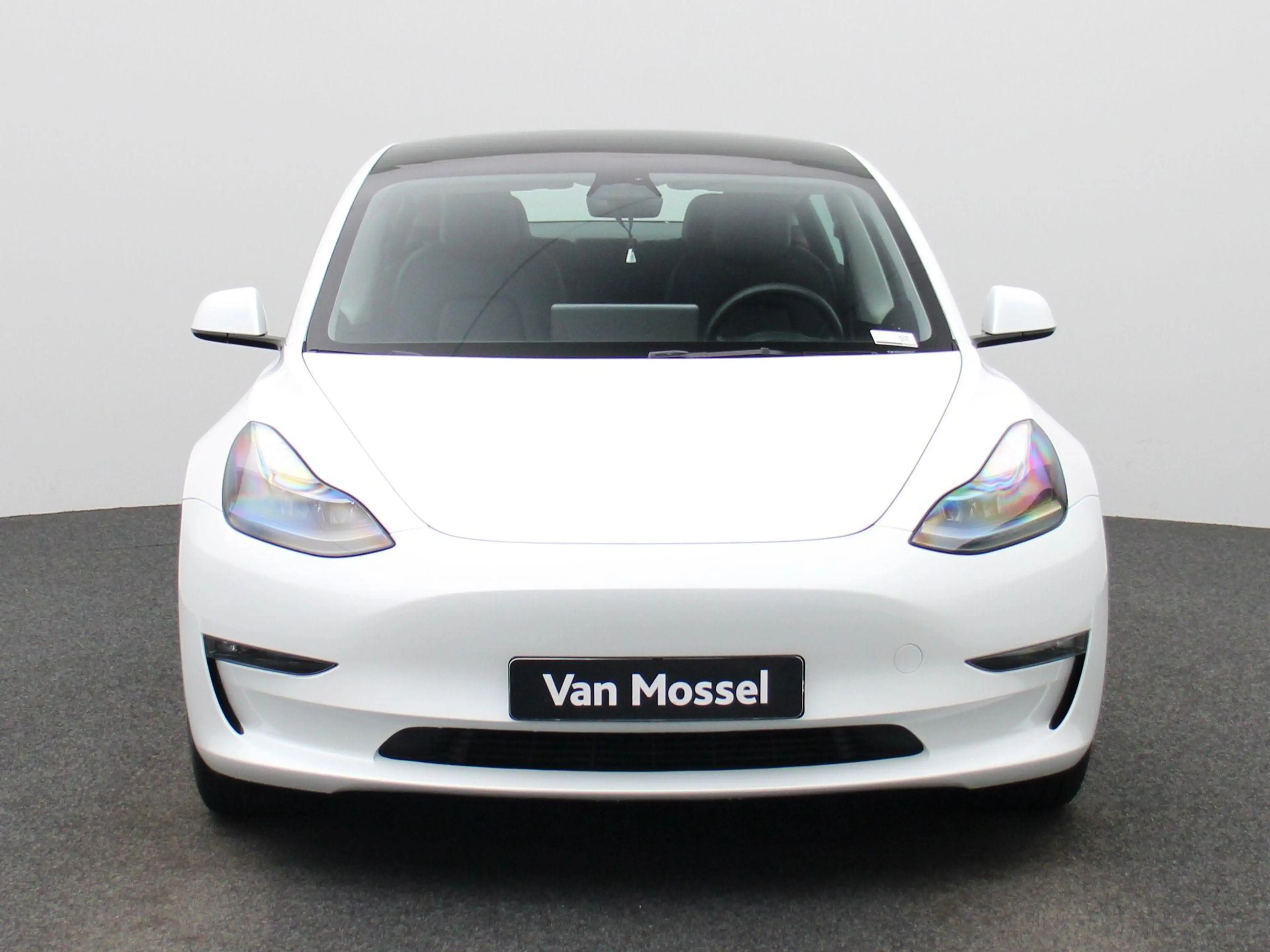 Tesla Model 3 Hinterradantrieb RWD Long Range LONG RANGE | PANO — photo 3