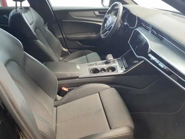 Audi A6 view 8