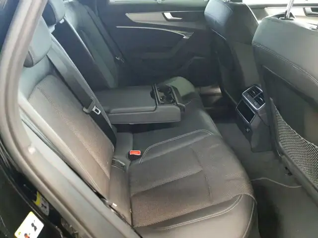 Audi A6 view 14