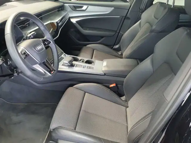 Audi A6 view 7