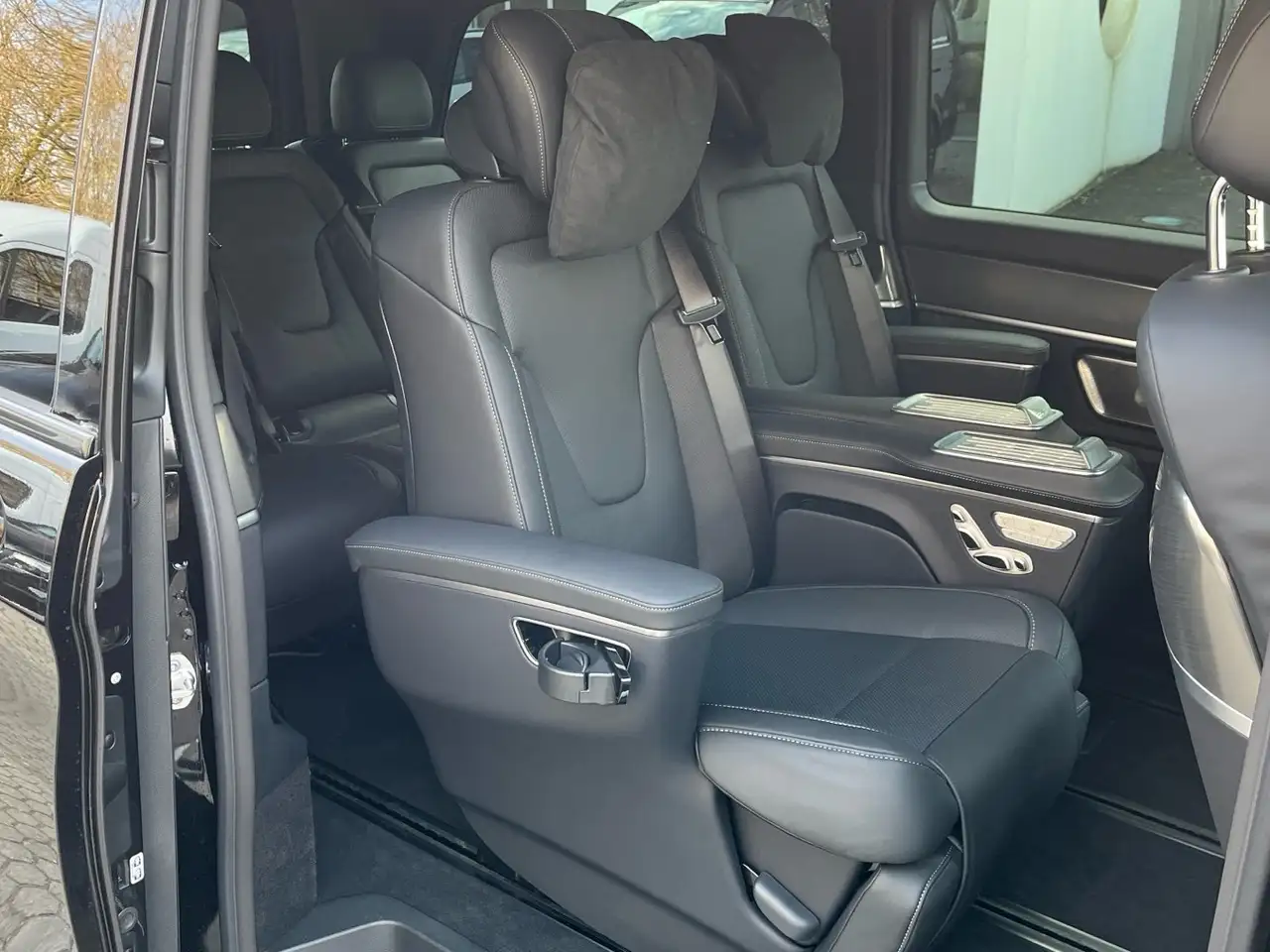 Mercedes-Benz V 300 d Exclusive 4x4 XL AMG AIRMATIC LUXUSSITZE 13