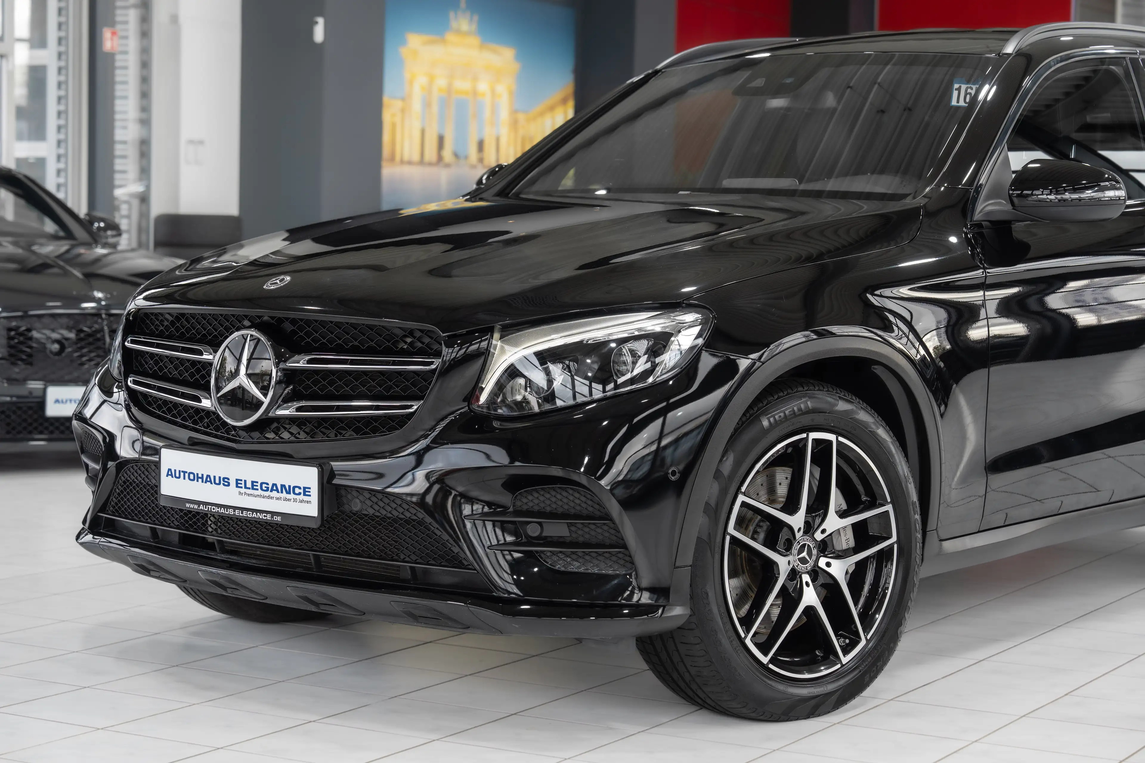 Mercedes-Benz GLC 350 d 4Matic*AMG-LINE*NIGHT.PAKET*1.HAND*LED — photo 11