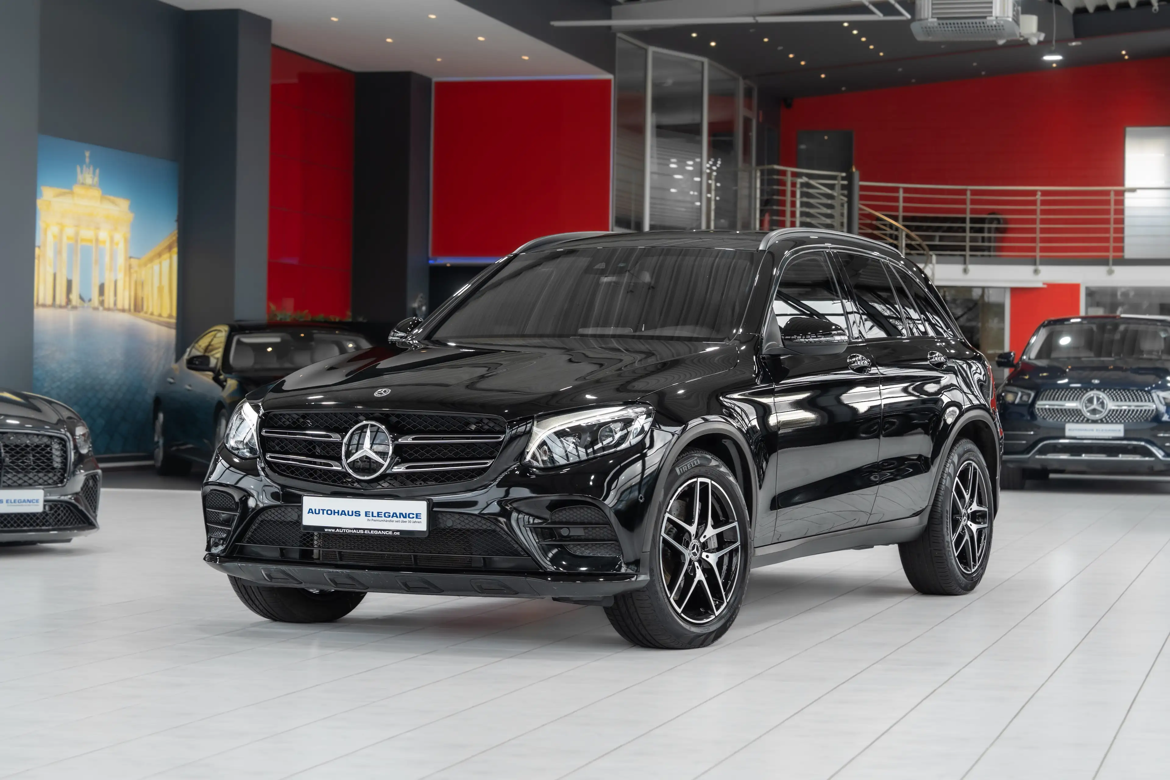 Mercedes-Benz GLC 350 d 4Matic*AMG-LINE*NIGHT.PAKET*1.HAND*LED