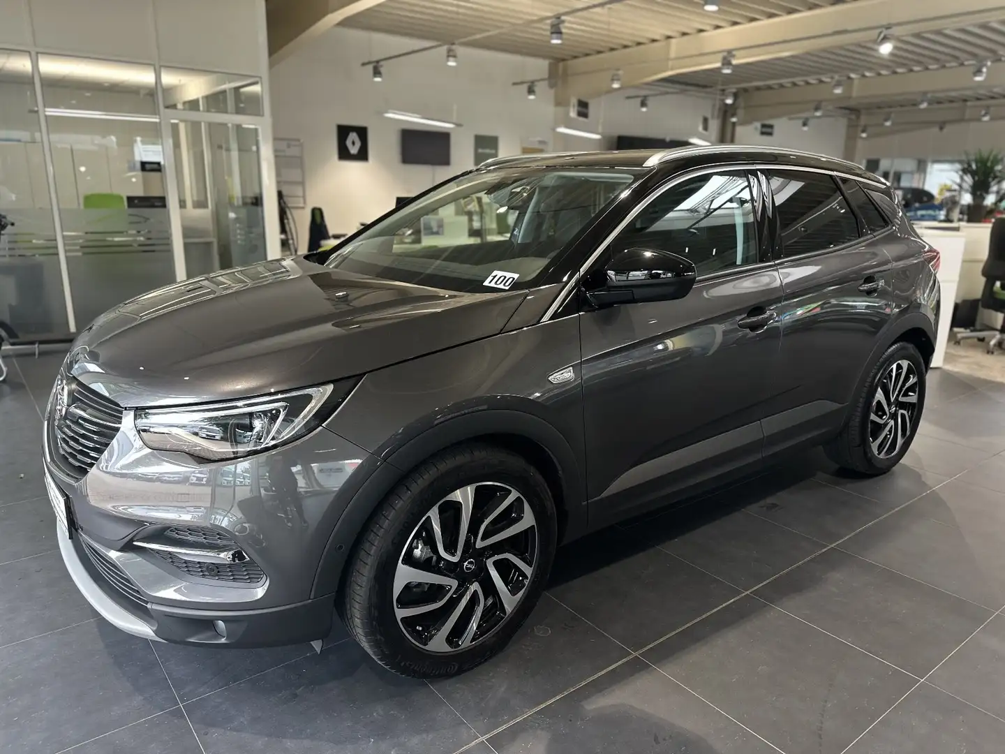 Opel Grandland X X 1.6 Business Grau - 2