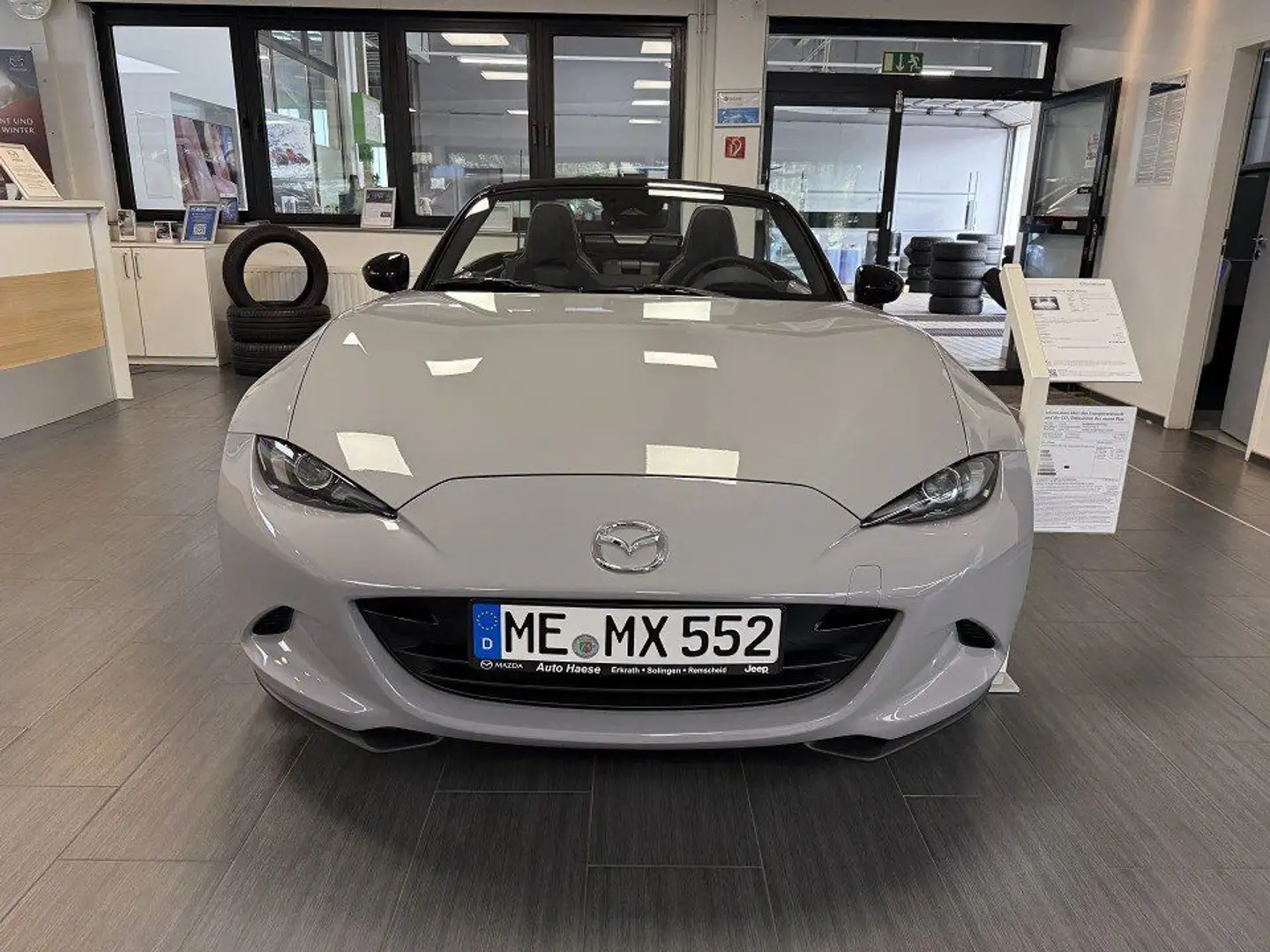 Mazda MX-5 1.5 132PS Roadster Homura Recaro Matrix RFK Gris - 2