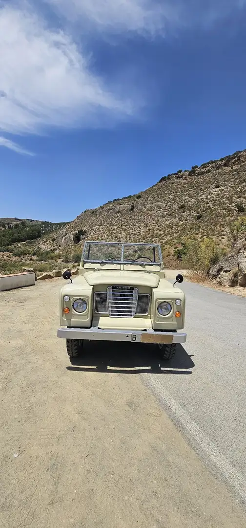 Land Rover Series Beige - 2