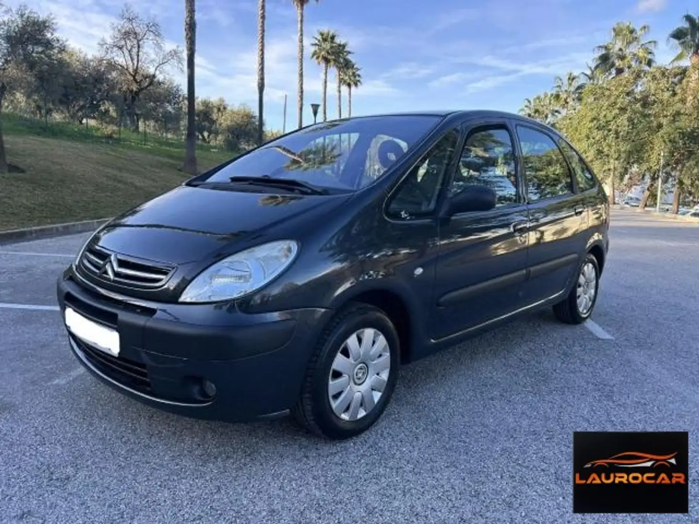Citroen Xsara Picasso 1.6HDi Exclusive 92 Noir - 1