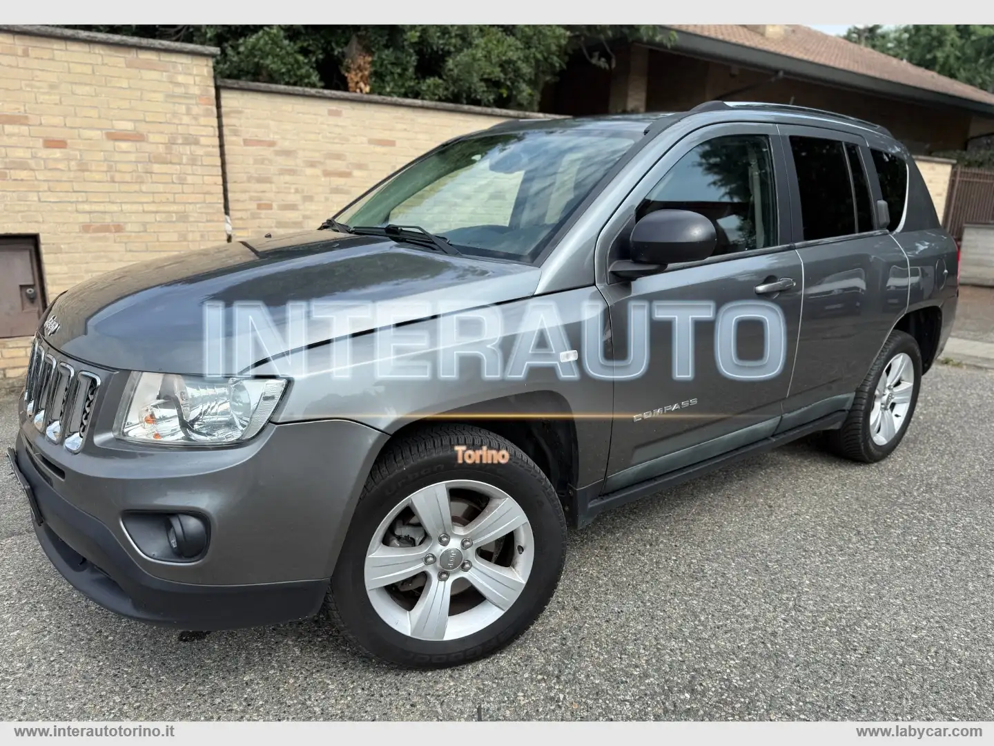 Jeep Compass 2.2 CRD Limited Grijs - 1
