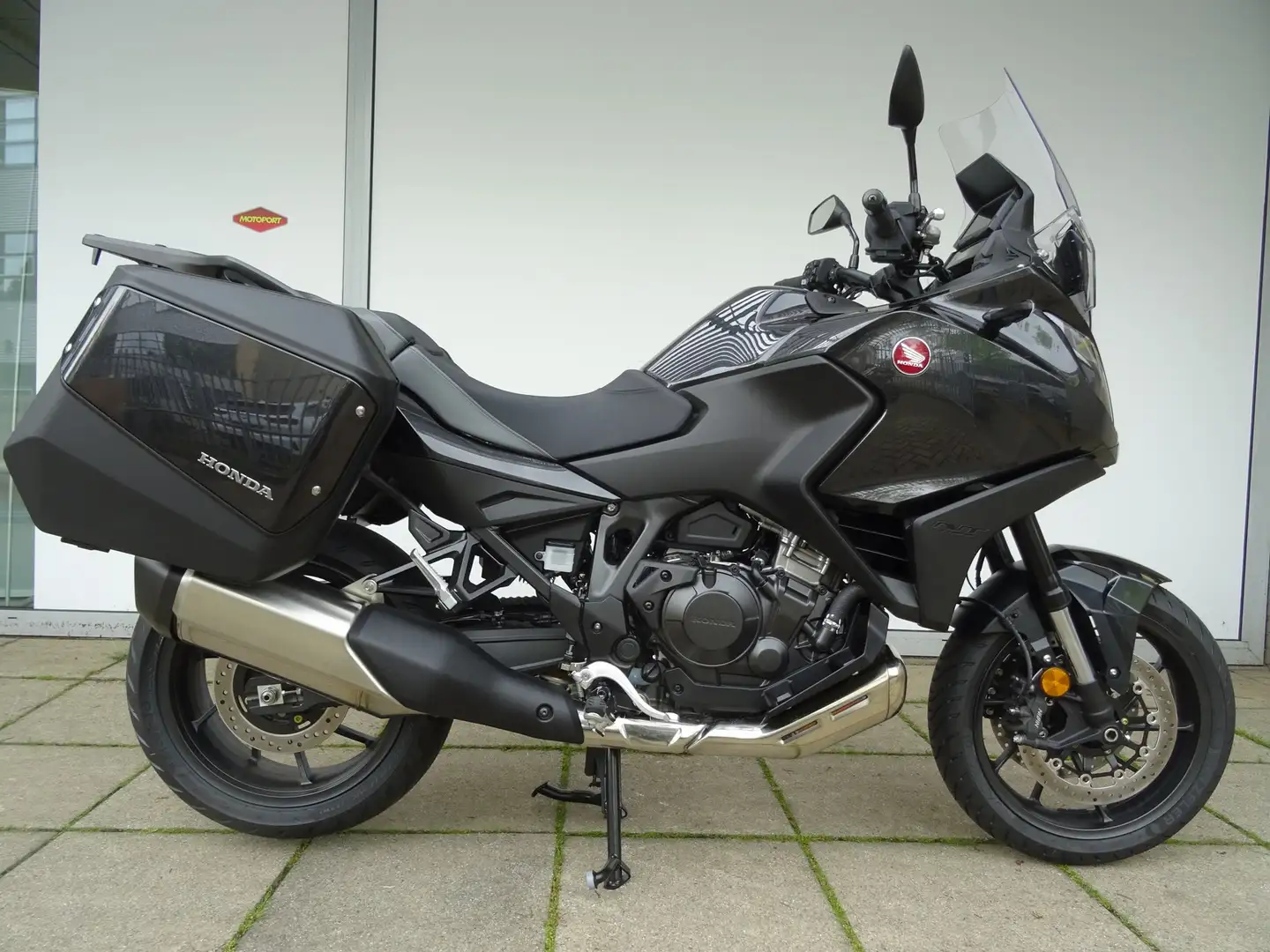 Honda NT 1100 Zwart - 1